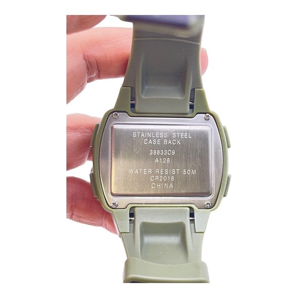 C9 By Champion CAMOUFLAGE WR50M CHRONO WRIST WATCH - New Battery - Picture 6 of 6